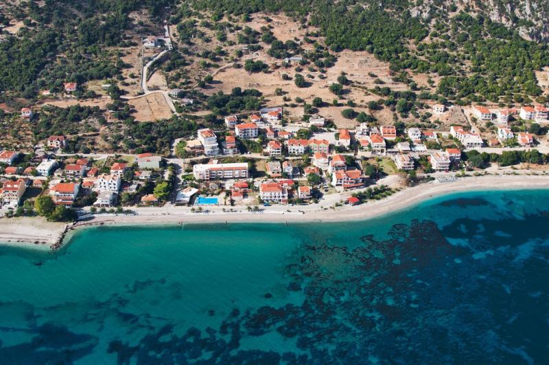 Kalypso Hotel Порос Экстерьер фото